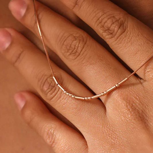 Collier en code Morse